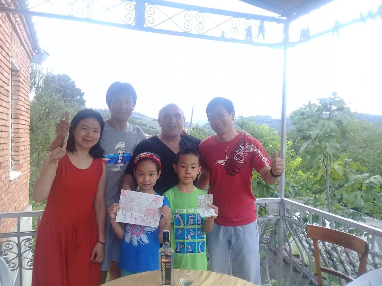 Guesthouse Gegi 쿠타이시 외부 사진